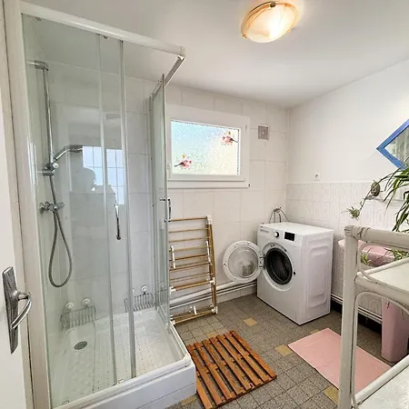 Maisonnette*cozy*parking*4pers Holiday home